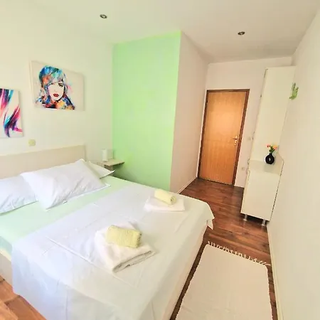 Dorotea Apartment *