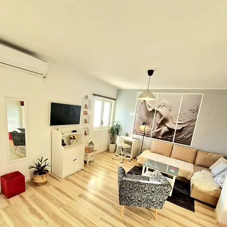 Dorotea Apartment Makarska